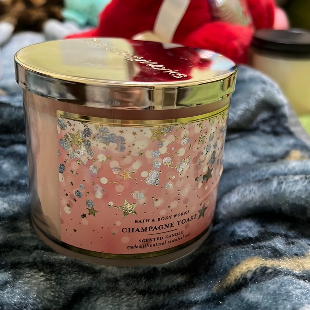 Bath & Body Works Champagne Toast Candle